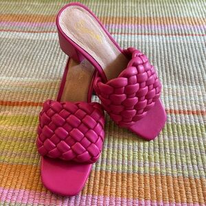 NEW Seychelles Hot Pink Braided Heels